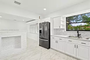 3246 Buchanan St, Hollywood, FL 33021 - Photo 9
