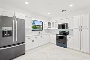 3246 Buchanan St, Hollywood, FL 33021 - Photo 5