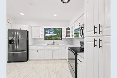 3246 Buchanan St, Hollywood, FL 33021 - Photo 7