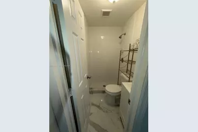6497 W 8th Ln #6497, Hialeah, FL 33012 - Photo 7