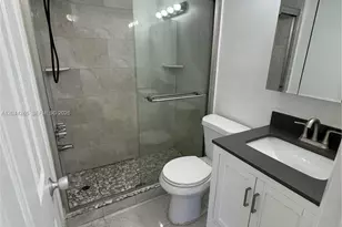 1765 Venice Ln, North Miami, FL 33181 - Photo 7