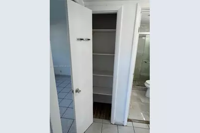1765 Venice Ln #4E, North Miami, FL 33181 - Photo 13
