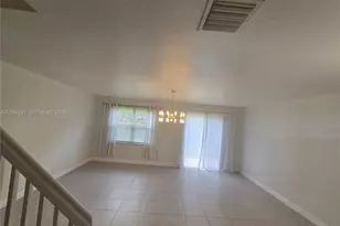 9738 Darlington Pl, Cooper City, FL 33328 - Photo 27
