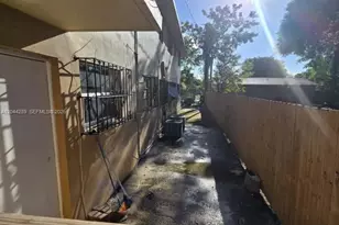 2835 NW 22nd Ave, Miami, FL 33142 - Photo 57