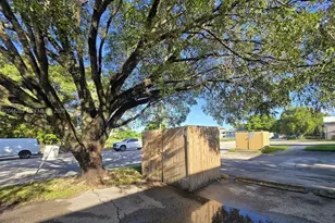 2835 NW 22nd Ave, Miami, FL 33142 - Photo 5