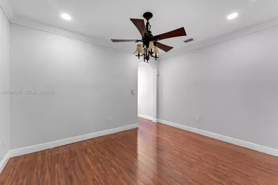 3906 NE 20th St, Homestead, FL 33033 - Photo 11