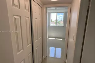 9441 SW 4th St, Miami, FL 33174 - Photo 13