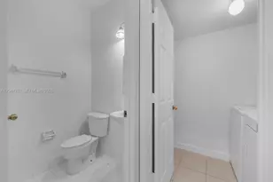 2482 SE 15th Ct, Homestead, FL 33035 - Photo 9