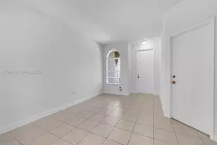 2482 SE 15th Ct, Homestead, FL 33035 - Photo 5