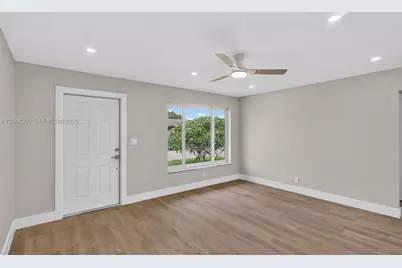 5711 NW 48th Ter, Tamarac, FL 33319 - Photo 19