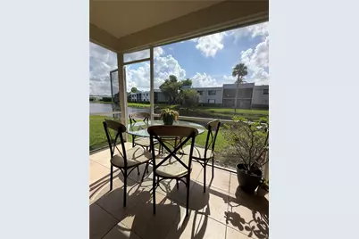 16619 Hemingway Dr, Weston, FL 33326 - Photo 15