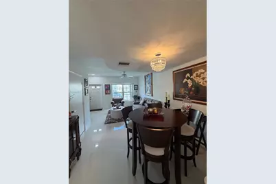 16619 Hemingway Dr, Weston, FL 33326 - Photo 3