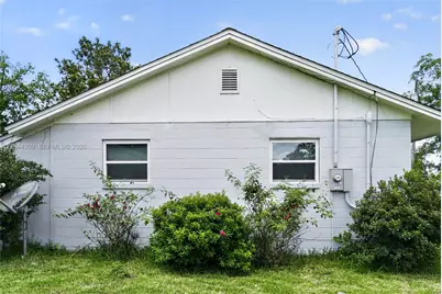 912 SW 3rd St, Other City - In The State Of Florida, FL 32333 - Photo 5