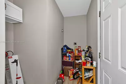 912 SW 3rd St, Other City - In The State Of Florida, FL 32333 - Photo 33