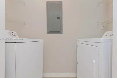 2000 N Bayshore Dr #516, Miami, FL 33137 - Photo 15