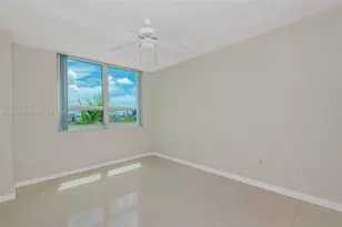 2000 N Bayshore Dr, Miami, FL 33137 - Photo 29