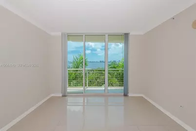 2000 N Bayshore Dr #516, Miami, FL 33137 - Photo 5