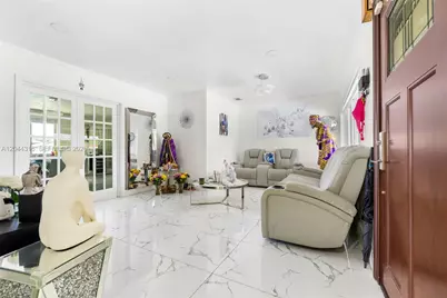 8330 SW 25th St, Miami, FL 33155 - Photo 11