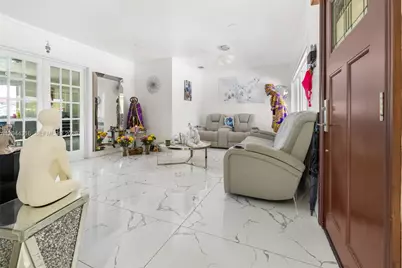 8330 SW 25th St, Miami, FL 33155 - Photo 9