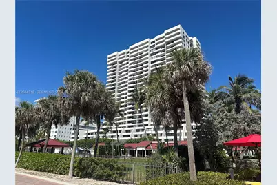2555 Collins Ave #2006, Miami Beach, FL 33140 - Photo 23