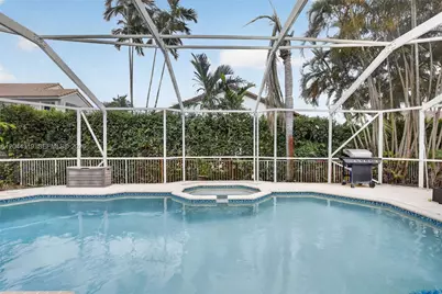 19322 NW 11th St, Pembroke Pines, FL 33029 - Photo 43