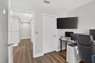 19322 NW 11th St, Pembroke Pines, FL 33029 - Photo 35