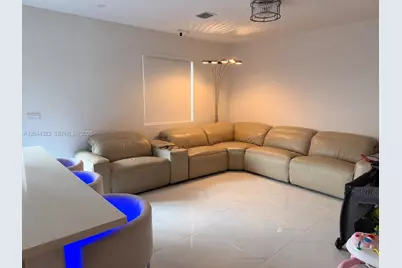 827 SE 18th St #827, Homestead, FL 33034 - Photo 3