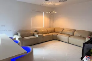 827 SE 18th St, Homestead, FL 33034 - Photo 3