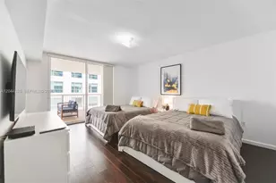 1200 Brickell Bay Dr, Miami, FL 33131 - Photo 5