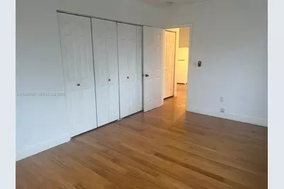 7035 Rue Granville #3, Miami Beach, FL 33141 - Photo 3