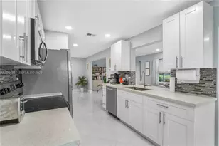 14307 Amapola Dr, Delray Beach, FL 33484 - Photo 9