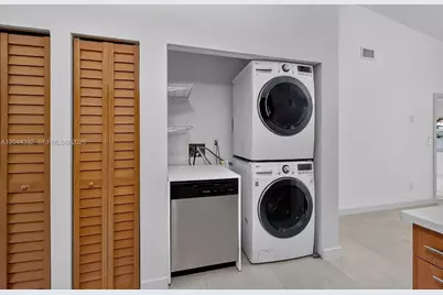 2141 W 53rd St #1, Hialeah, FL 33016 - Photo 9