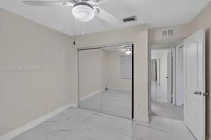2141 W 53rd St, Hialeah, FL 33016 - Photo 21