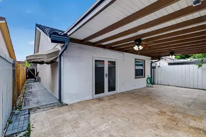2141 W 53rd St #1, Hialeah, FL 33016 - Photo 27