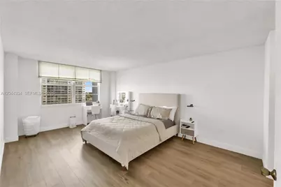 2851 NE 183rd St #1412E, Aventura, FL 33160 - Photo 9