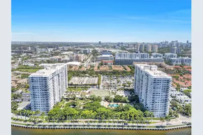 2851 NE 183rd St #1412E, Aventura, FL 33160 - Photo 41