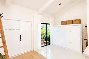 2641 S Parkview Dr, Hallandale Beach, FL 33009 - Photo 13