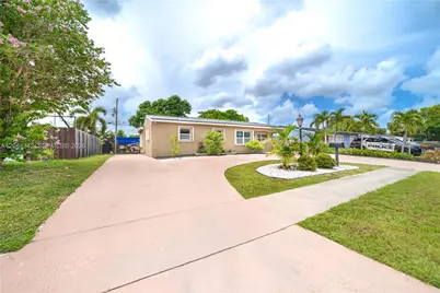 7101 Hope St, Hollywood, FL 33024 - Photo 3
