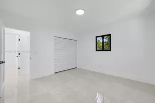 770 NE 160th St, Miami, FL 33162 - Photo 25