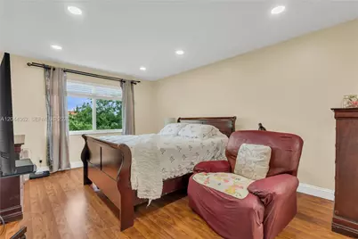 12900 SW 13th St #309E, Pembroke Pines, FL 33027 - Photo 21