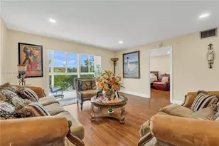 12900 SW 13th St, Pembroke Pines, FL 33027 - Photo 17