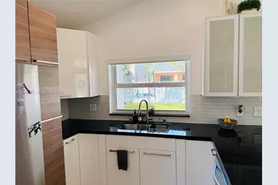 646 Stanton Dr, Weston, FL 33326 - Photo 13