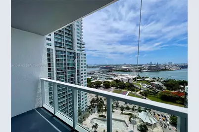 253 NE 2nd St #2409, Miami, FL 33132 - Photo 15