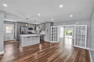 611 SW 76th Terrace, North Lauderdale, FL 33068 - Photo 5