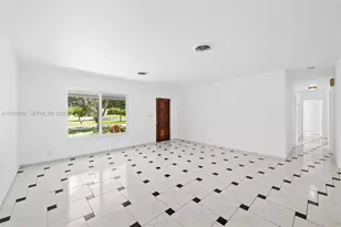 733 N Rainbow Dr, Hollywood, FL 33021 - Photo 5