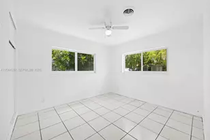 733 N Rainbow Dr, Hollywood, FL 33021 - Photo 19