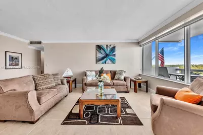 3111 N Ocean Dr #904, Hollywood, FL 33019 - Photo 9