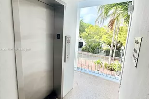641 Espanola Way, Miami Beach, FL 33139 - Photo 17