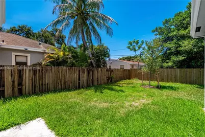 731 SW 6th St, Dania Beach, FL 33004 - Photo 27