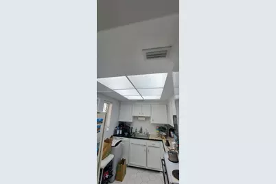 450 Golden Isles Dr #2H, Hallandale Beach, FL 33009 - Photo 9